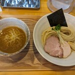 restaurant cover