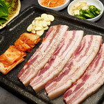 restaurant cover
