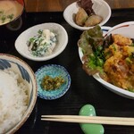restaurant cover