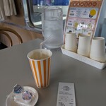 restaurant cover