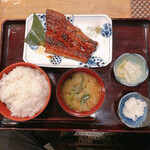 炭火焼 魚・肉 食堂 こがね屋 勝どき的實拍圖