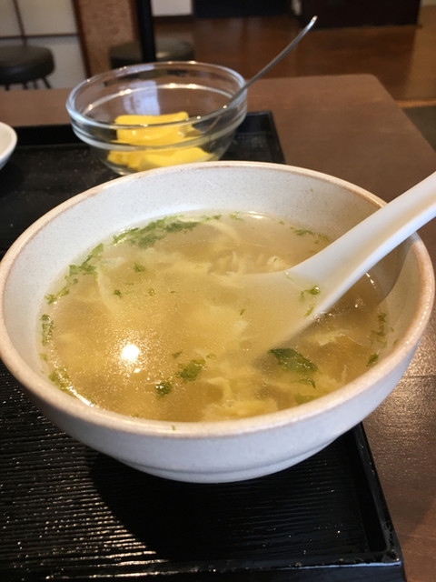 外灘紅緑灯 本館的实拍高清图