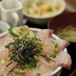 一魚一栄的實拍圖