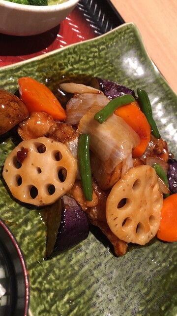 大戸屋 マリノアシティ福岡店的實拍高清圖