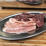 焼肉ホルモン 肉五郎 横丁店的实拍图