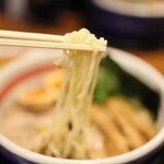 おいしい塩らーめん 波の花 亀岡店的实拍图