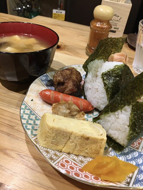 おにぎり 櫻の音的实拍高清图
