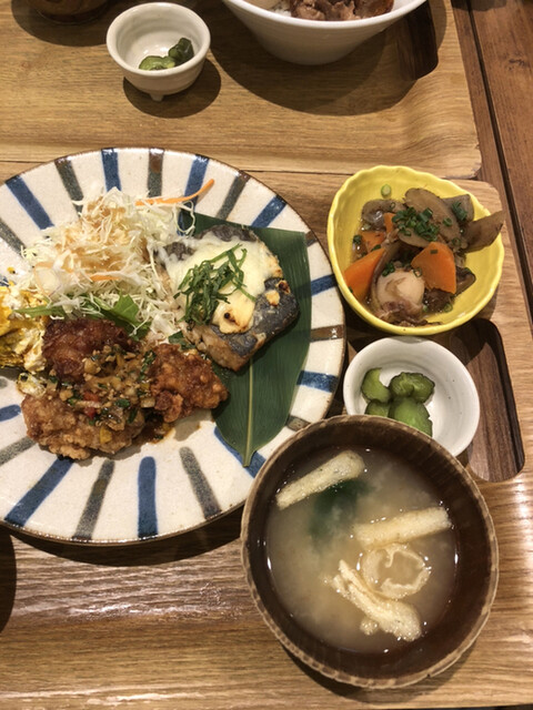#602 CAFE&DINER 福岡ソラリアプラザ店的實拍高清圖