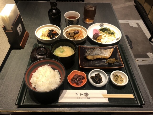 竈炊き立てごはん 土井 京都駅八条口店的實拍高清圖