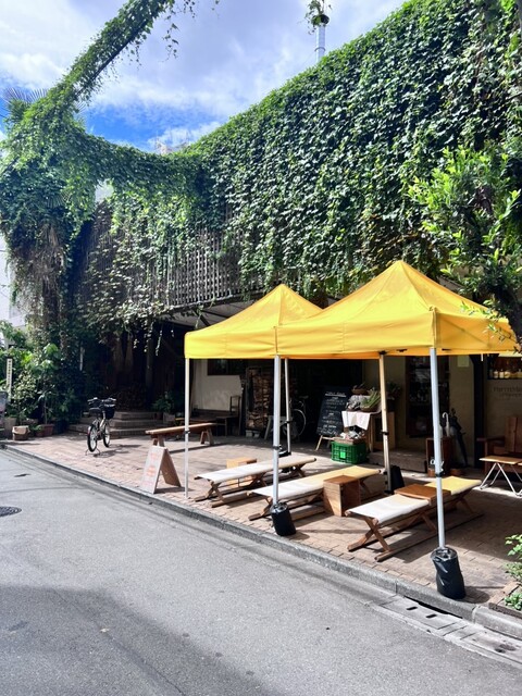 recommendations image for FarmMart & Friends