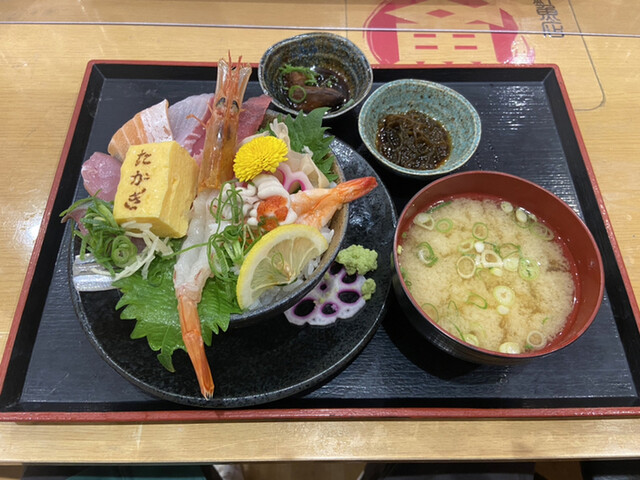 高木鮮魚店 アルプラザ城陽店的实拍高清图