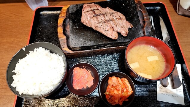 感動の肉と米 新橋店的實拍高清圖