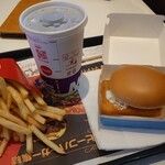 マクドナルド 9号線福知山店的实拍图