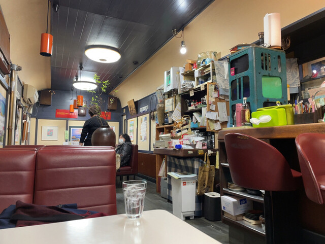 コーヒーハウス　市鉄沿線的实拍高清图