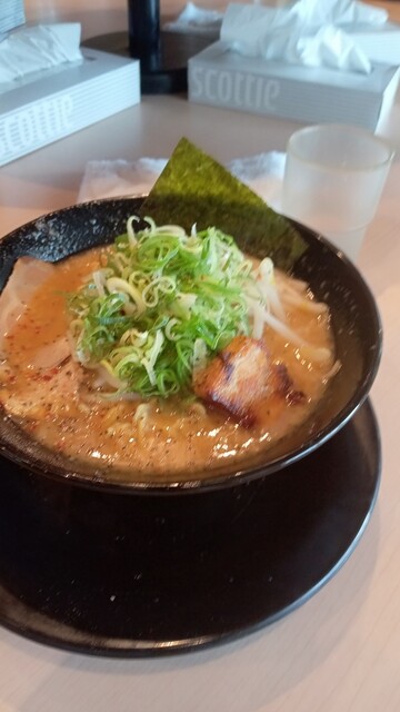 ラーメン食堂 神豚 大東店的實拍高清圖