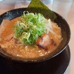 ラーメン食堂 神豚 大東店的實拍圖