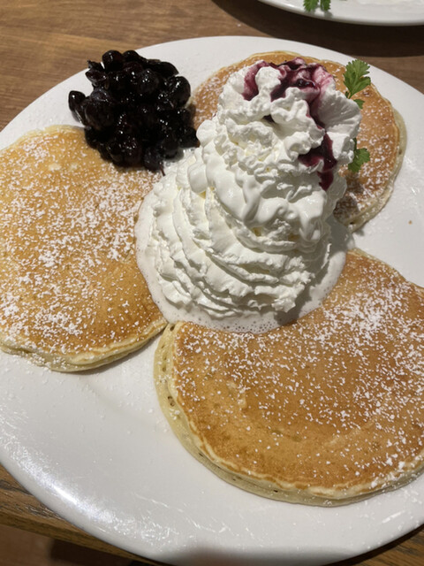 recommendations image for Hawaiian Pancake Factory LINKS UMEDA