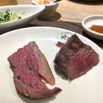 肉塊 UNO的實拍圖