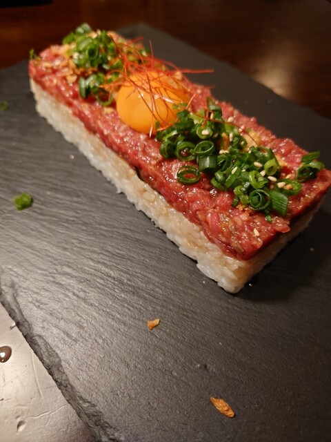 肉ダイニング 暴れ牛 新宿三丁目店的實拍高清圖
