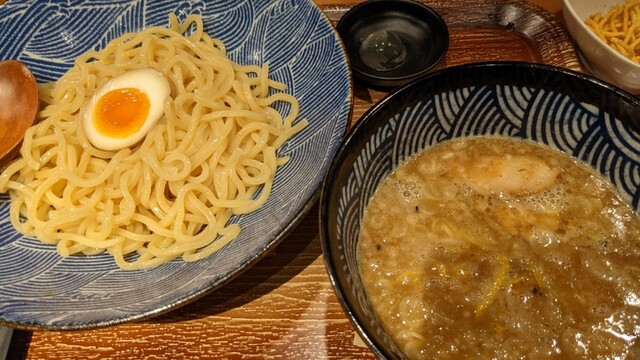 麺匠 竹虎 新宿店的實拍高清圖