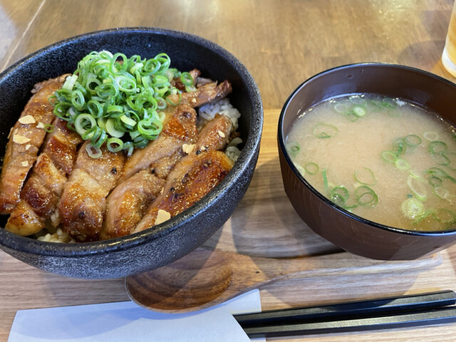 豚ステーキ・カフェBALぼーく的实拍高清图