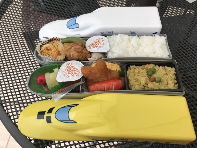 京都鉄道博物館 食堂車的实拍高清图