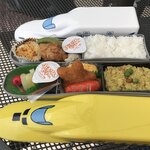 京都鉄道博物館 食堂車的实拍图