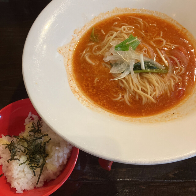 recommendations image for 真っ赤ならーめん とまこ 枚方店