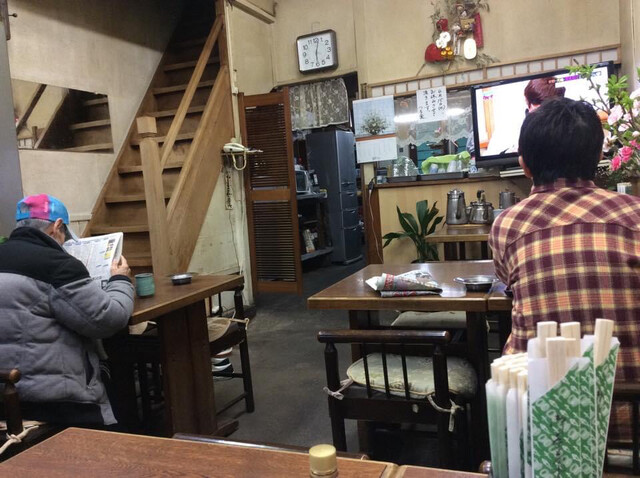 お食事処　つる食的实拍高清图