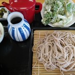 千軒そば屋的实拍图