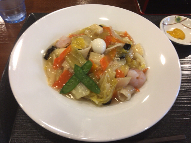 参議院議員会館食堂的实拍图