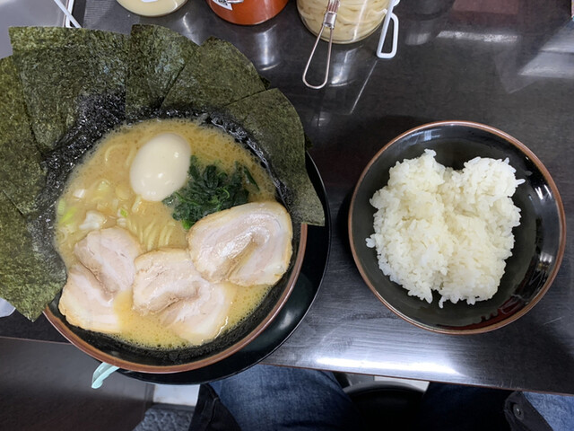 横浜家系ラーメン 武石家的實拍高清圖