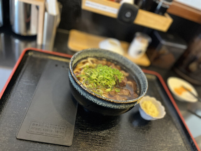 肉うどん 一輪的實拍高清圖