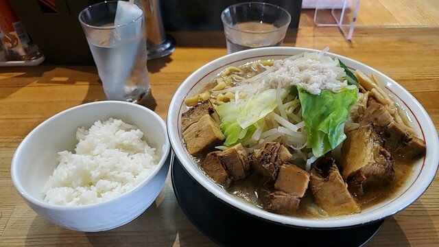 麺や 初代 やまだ的实拍高清图