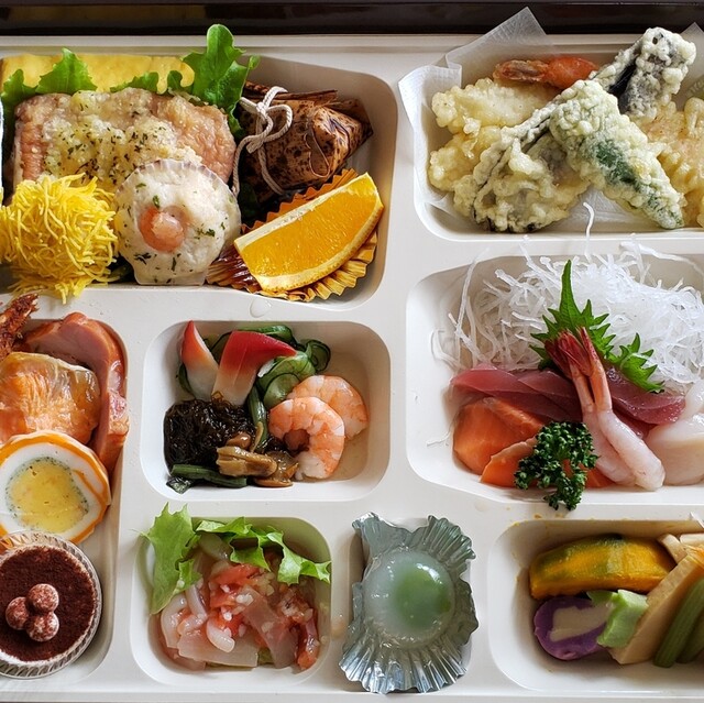 まるい弁当 本店的實拍高清圖