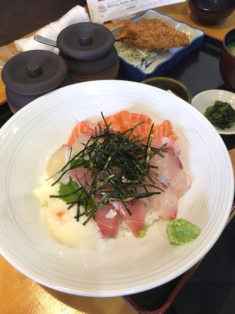 定食 馬乃米的實拍高清圖