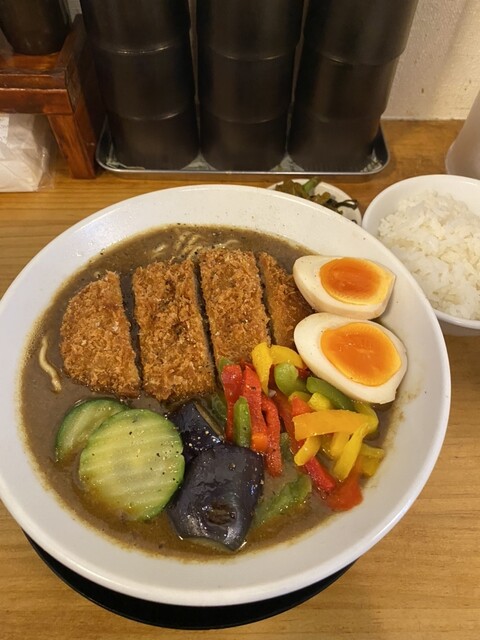 濃厚らーめん 驚麺屋的实拍高清图