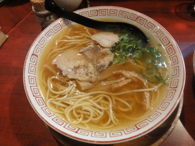 丸勝ラーメン的实拍高清图