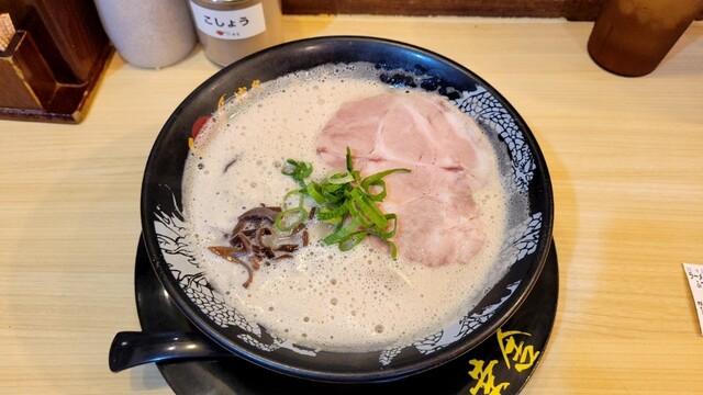 recommendations image for 博多一幸舎 京都拉麺小路店