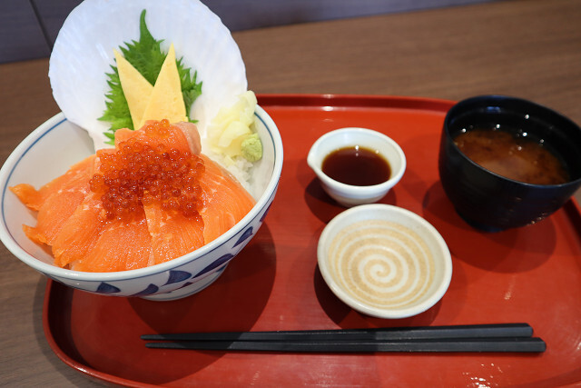 中與食堂 セブンパーク天美店的實拍高清圖