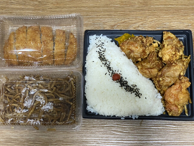 メガ盛り マンモス弁当 西中島南方店的實拍高清圖