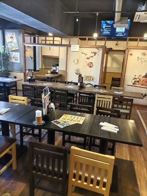 韓国料理豚ブザ 新宿店的實拍高清圖