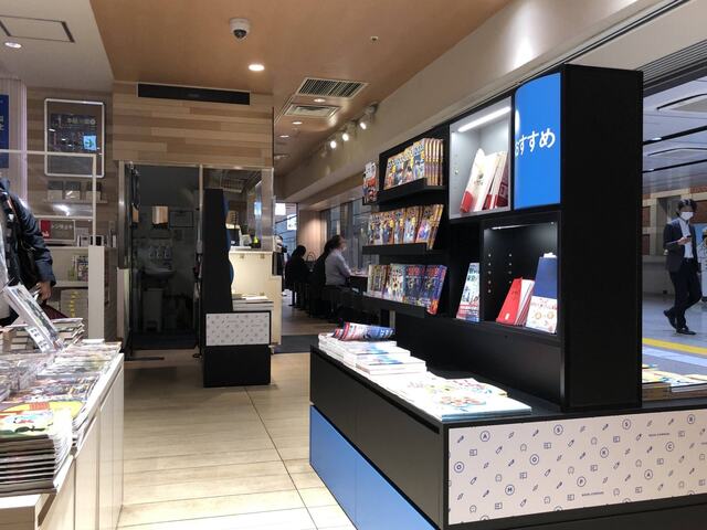 BOOK COMPASS Cafe エキュート東京店的实拍高清图