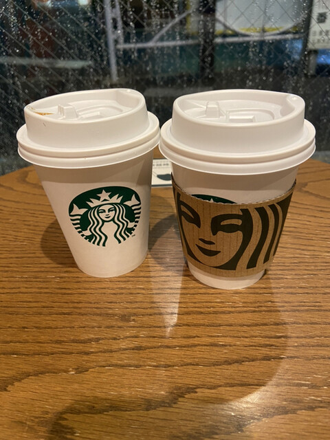 スターバックスコーヒー エトモ祐天寺店的实拍高清图
