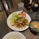 カフェ 泥人形的实拍图