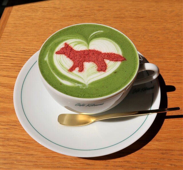 Cafe Kitsune ShinPuhKan Kyoto的实拍高清图