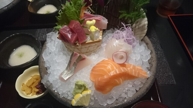 お魚と地酒 豆助 西心斎橋店的實拍高清圖