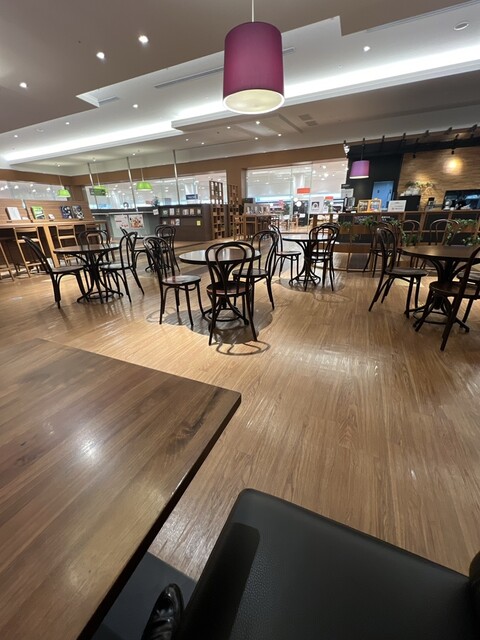 モア カフェ 東京インテリア家具 大阪本店的實拍高清圖