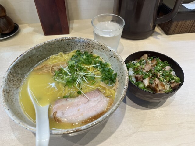 麺や けせらせら的实拍高清图