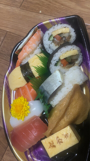 高木鮮魚店 アルプラザ城陽店的实拍高清图